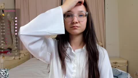 Lola online show from 01.22.25