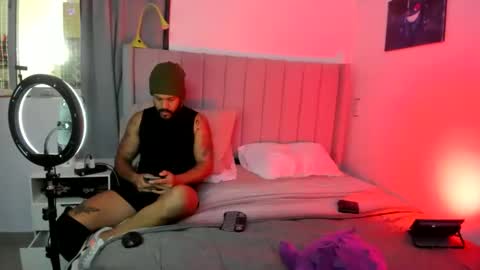 Lyon Dark online show from 01.06.26