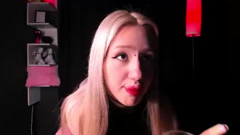 Lyra 3 online show from 07.13.26