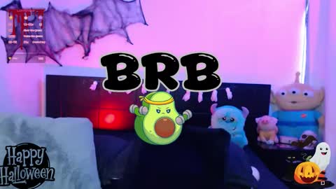 lyshana online show from 10.21.25