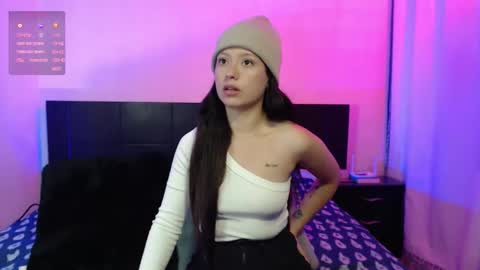 lyshana online show from 12.04.25