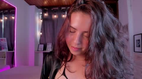 Lyssa  Everyday From 0700 to 1630 Col Time online show from 12.28.24