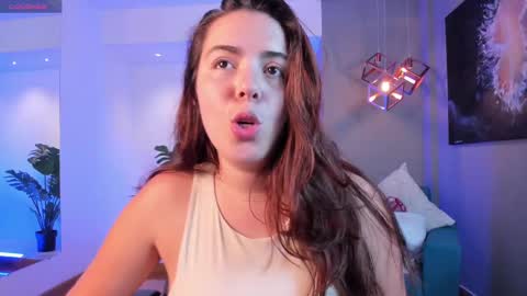 Lyssa  Everyday From 0700 to 1630 Col Time online show from 09.30.25