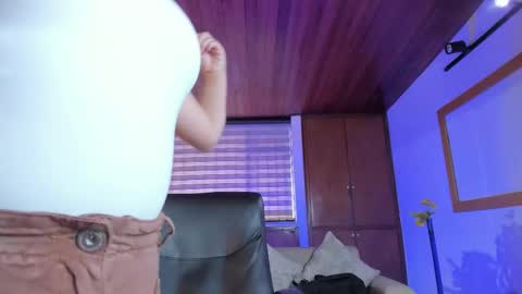 Lyssa  Everyday From 0700 to 1630 Col Time online show from 10.10.25