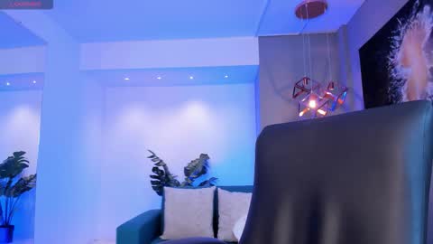 Lyssa  Everyday From 0700 to 1630 Col Time online show from 10.25.25