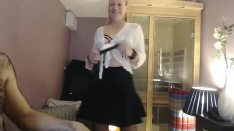 lyssaradivine online show from 11.01.25