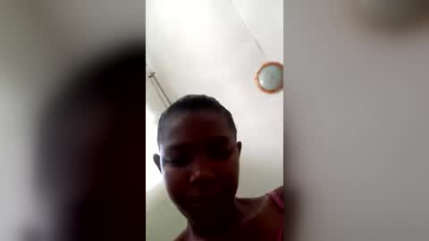 Snapshot of lywene chatting on 06.12.26 lywene online show from 06.12.26