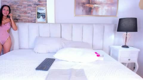 Lizzy smith  online show from 11.12.25