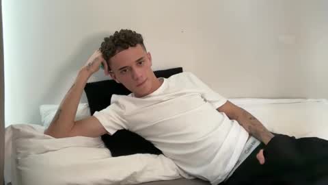  NEW   Leo  lz britboy online show from 02.24.26