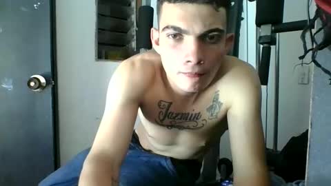 Snapshot of m0ntana777 chatting on 09.10.25 m0ntana777 online show from 09.10.25