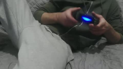 m4dh4tter24 online show from 12.02.24