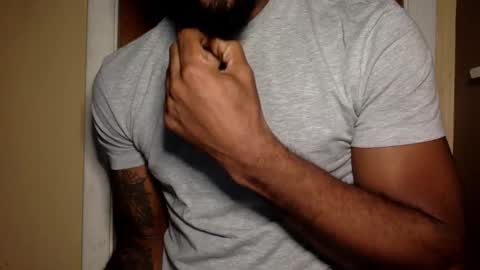 Snapshot of m4st3rmarcus chatting on 10.28.25 Marcus Black online show from 10.28.25