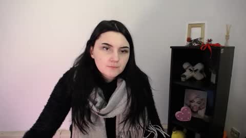 Snapshot of m_i_k_i_ chatting on 02.10.26 m_i_k_i_ online show from 02.10.26