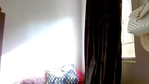 maaddy_thompson online show from 04.24.26