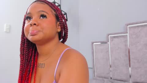 Snapshot of maaracooper chatting on 01.18.25 Maraacooper online show from 01.18.25