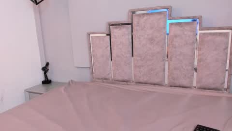 Snapshot of maaracooper chatting on 02.06.25 Maraacooper online show from 02.06.25