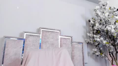 Snapshot of maaracooper chatting on 03.11.25 Maraacooper online show from 03.11.25