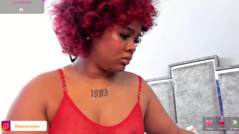 Snapshot of maaracooper chatting on 03.12.25 Maraacooper online show from 03.12.25