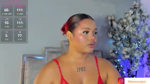 Snapshot of maaracooper chatting on 09.12.25 Maraacooper online show from 09.12.25