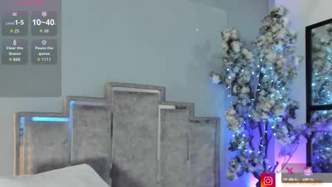 Snapshot of maaracooper chatting on 09.26.25 Maraacooper online show from 09.26.25