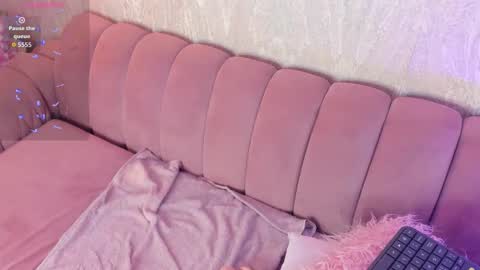 Maca online show from 09.25.25