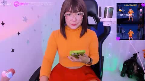 Snapshot of maca_rena_ chatting on 10.12.25 MacarenaIndependent model online show from 10.12.25