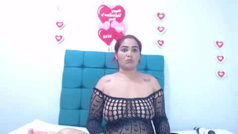 macarena  online show from 02.21.25