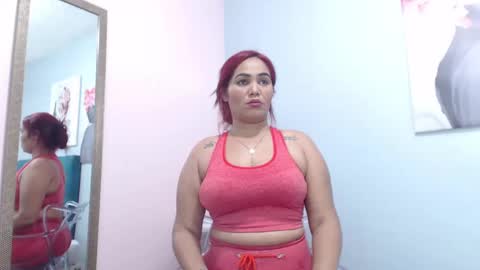 macarena  online show from 02.25.25