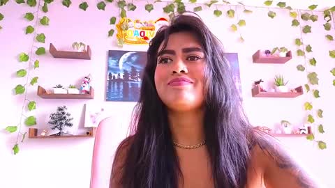 Macey Elliot Modelo Independiente online show from 12.04.24