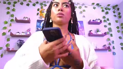 Macey Elliot Modelo Independiente online show from 12.10.24
