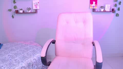 Macey Elliot Modelo Independiente online show from 02.08.25