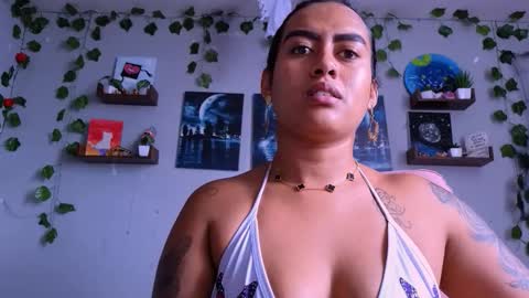 Macey Elliot Modelo Independiente online show from 12.02.25