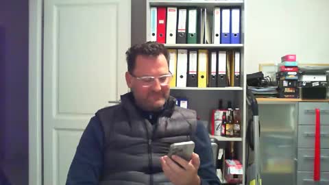 Snapshot of macfly67 chatting on 12.09.24 macfly67 online show from 12.09.24