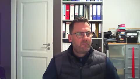 Snapshot of macfly67 chatting on 12.20.24 macfly67 online show from 12.20.24