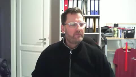 Snapshot of macfly67 chatting on 01.26.25 macfly67 online show from 01.26.25