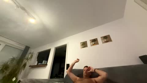 Snapshot of macfly67 chatting on 02.25.25 macfly67 online show from 02.25.25