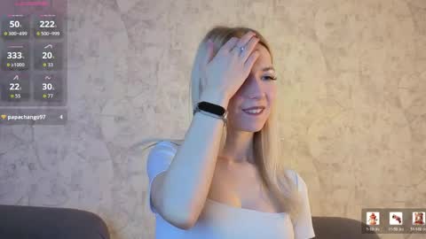 Snapshot of machellehollenback chatting on 04.19.26 Katerina online show from 04.19.26