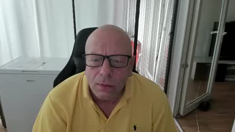 Snapshot of machinegun3dx chatting on 07.19.26 Andy online show from 07.19.26
