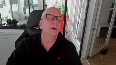 Snapshot of machinegun3dx chatting on 07.21.26 Andy online show from 07.21.26