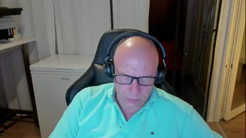 Snapshot of machinegun3dx chatting on 07.25.26 Andy online show from 07.25.26