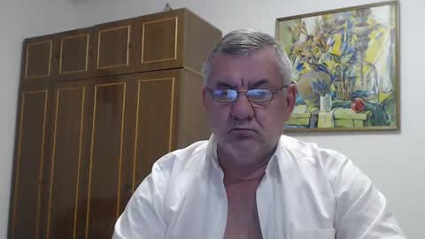 Macho online show from 12.30.24