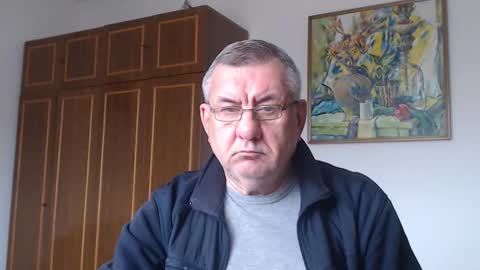 Macho online show from 10.31.25