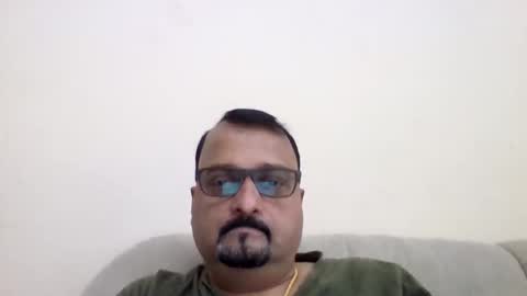 Snapshot of mackbe chatting on 04.26.26 Mackbe online show from 04.26.26
