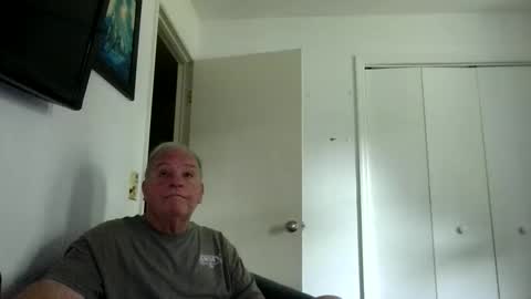 mackdocc001 online show from 04.18.26