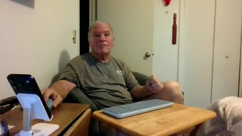 mackdocc001 online show from 06.18.26