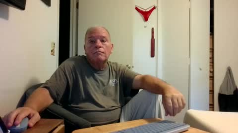 mackdocc001 online show from 06.30.26