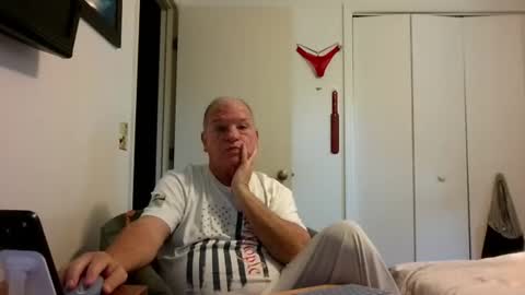 mackdocc001 online show from 07.02.26