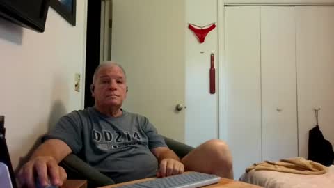 mackdocc001 online show from 07.07.26
