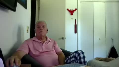 mackdocc001 online show from 07.08.26