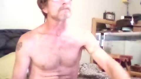 mackdog1369 online show from 10.20.25